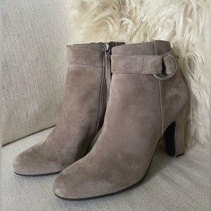 Sam Edelman Shaleigh Tan Leather Ankle Buckle Accent Boot Booties